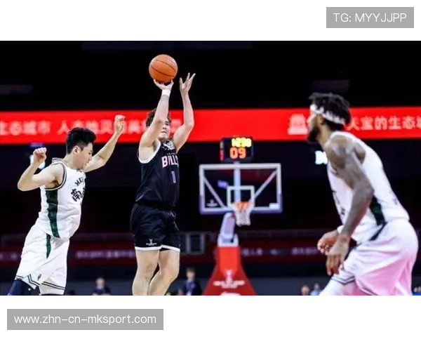 国家队热身赛爆冷落败，主帅面临下课风波