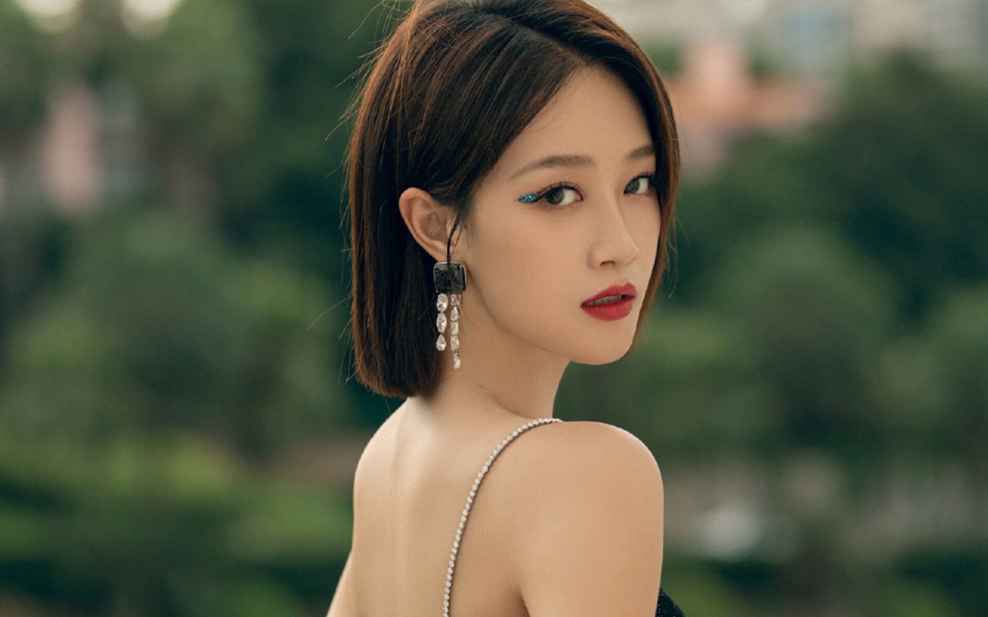 mk体育app-国足友谊赛表现数据回顾，2021年国足友谊赛