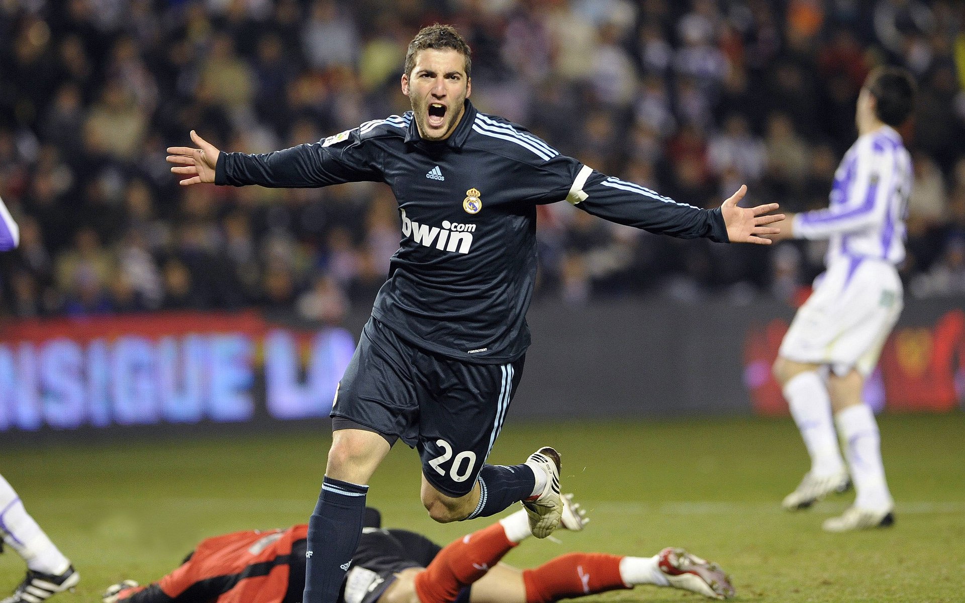 体育mk-职业球员位置适应能力培养被忽视，职业球员训练计划