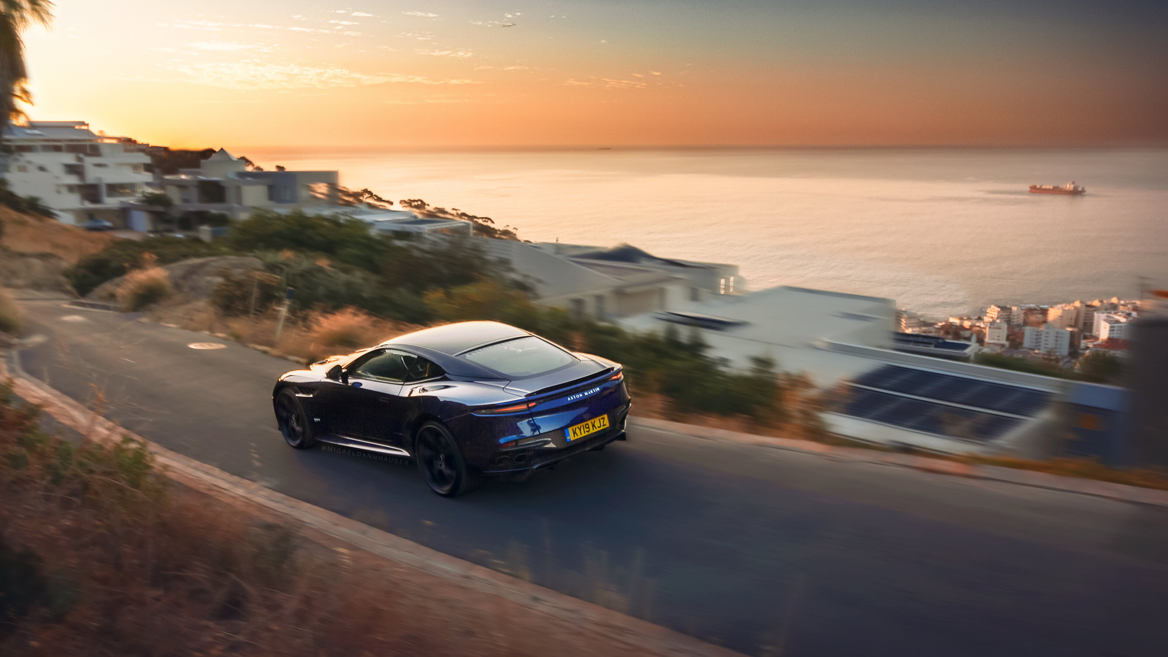 mk sport-“胡利安·门德斯：阿根廷美洲狮队的前场尖兵，未来值得期待”