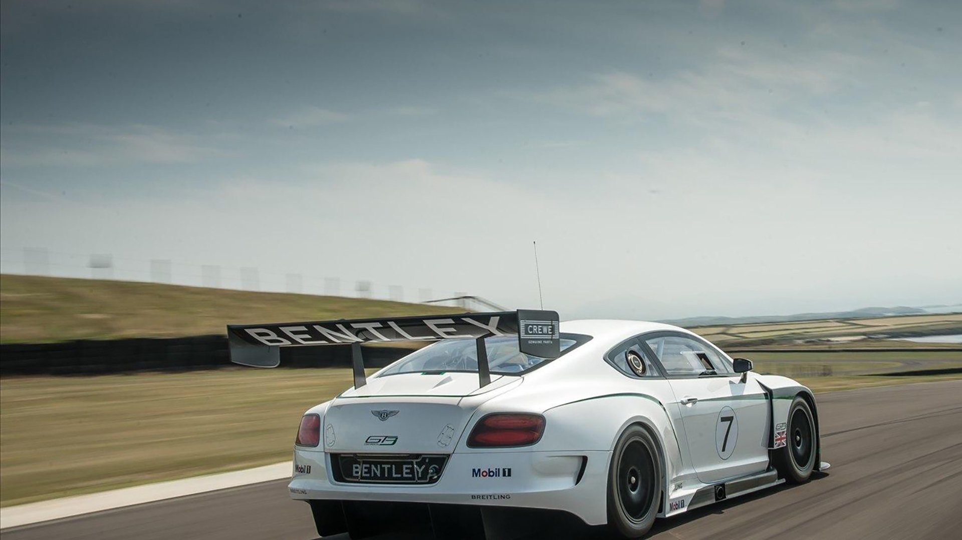 mk体育登录-国王球迷自制纪录片上线引发共鸣，国王球队在哪个城市